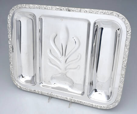 SDN26 (Silverplate, Hollowware) 3 Part Entree Dish-No Lids