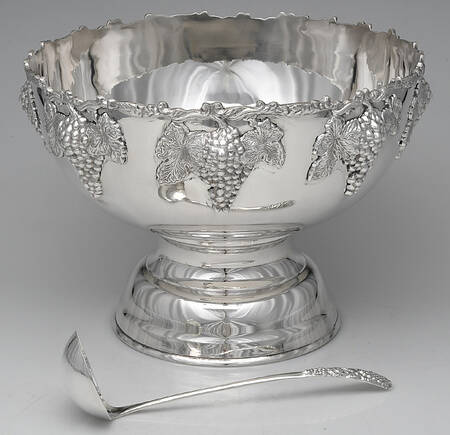 Silverplate Hollowware Punch Bowl and Ladle Motif 3