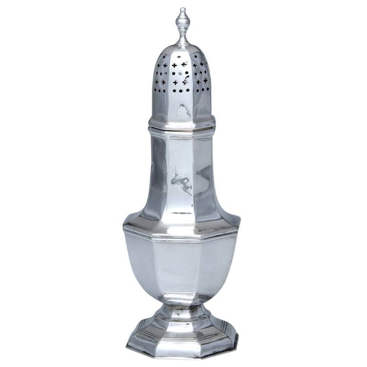 England Silverplate Hollowware Muffineer by Unknown Manufacturer