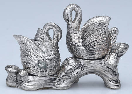 Japan Silverplate Hollowware Salt and Pepper Set with Stand