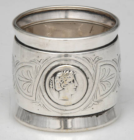 Medallion Sterling Hollowware Napkin Ring