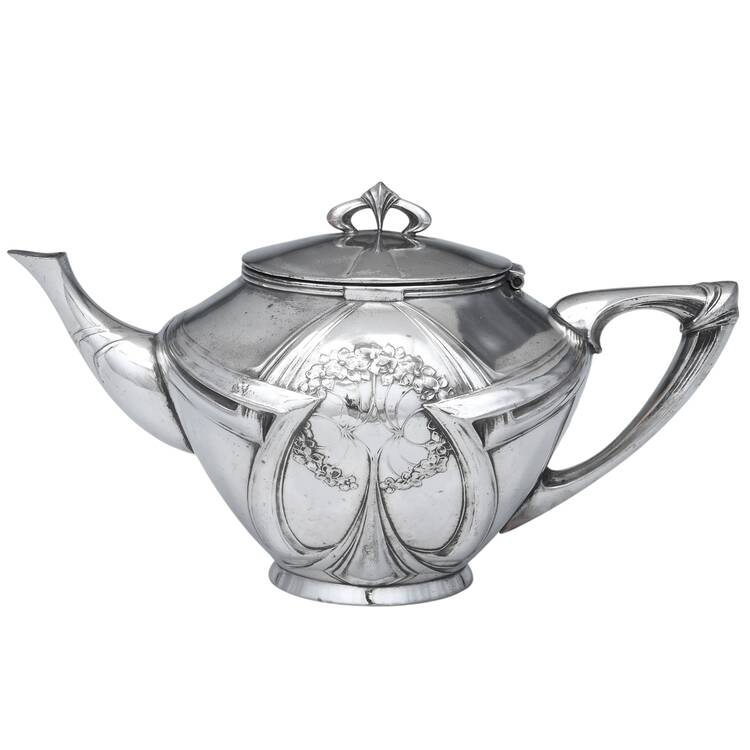 UNH50 (Silverplate, Hollowware) Teapot