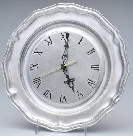 Queen Anne (Armetale, Hollowware, Glossy) Wall Hanging Clock