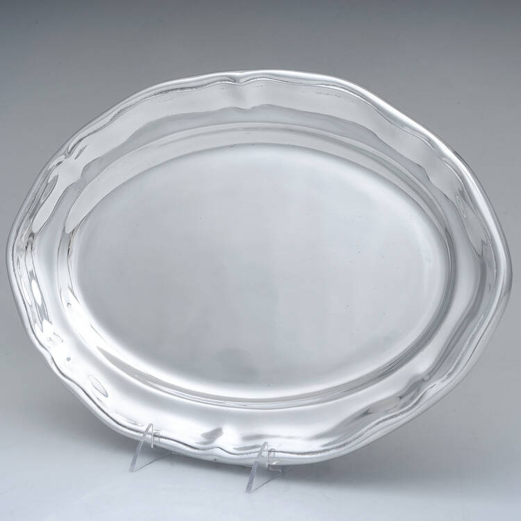 Queen Anne (Armetale, Hollowware, Glossy) Large Oval Tray