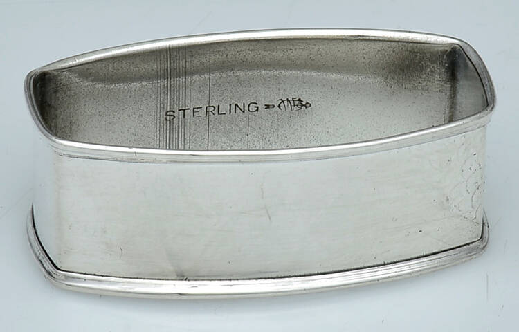 Sterling Hollowware Oblong Napkin Ring
