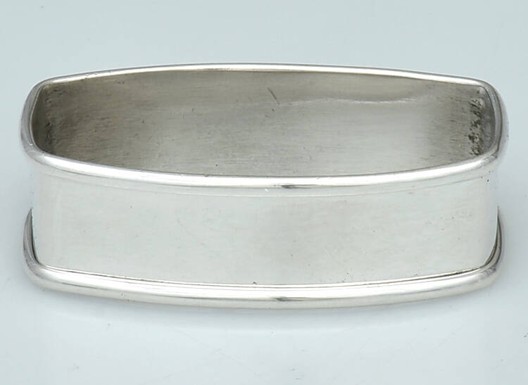 Sterling Hollowware Oblong Napkin Ring