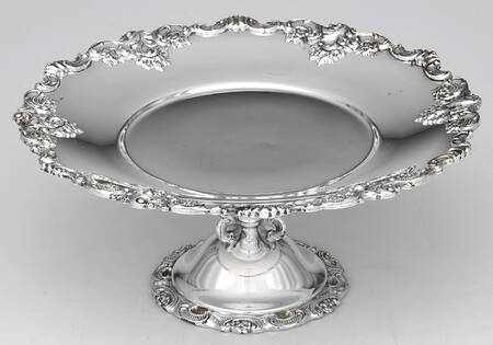 Baroque (Silverplate, Hollowware, Older) 11" Diameter Pedestal Cake Stand