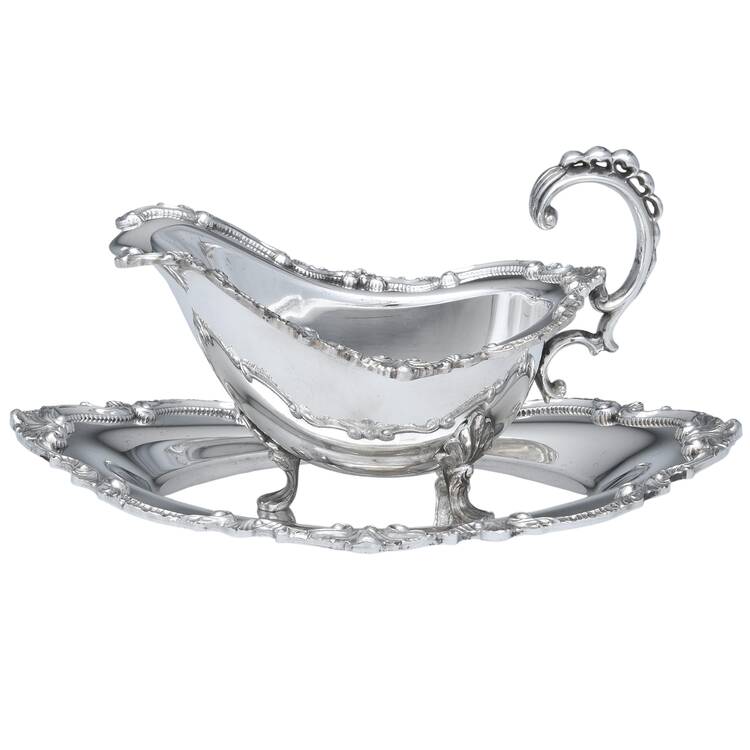 Chippendale (Silverplate, Hollowware) Plated Gravy Boat & Underplate