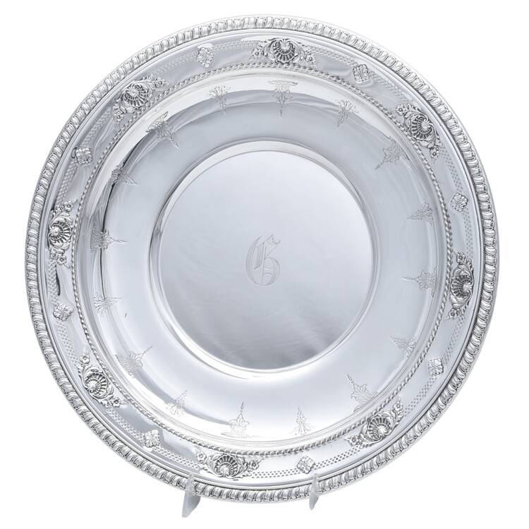 Sir Christopher (Strl, Hlwr, 4800-1, Hand Chased) Sterling Luncheon Dish/Tray