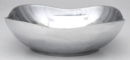 Boston-Classic (Armetale, Hollowware) Large Round Vegetable Bowl