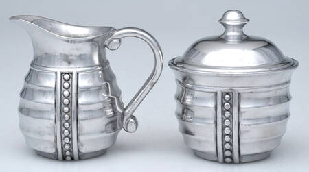 Flutes & Pearls (Pewter, Hollowware) Creamer & Sugar with Lid Set