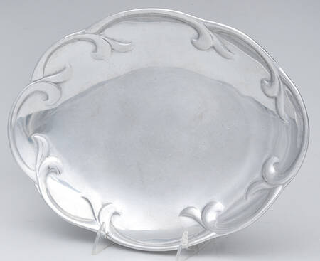 Scroll (Armetale, Hollowware) Small Oval Tray