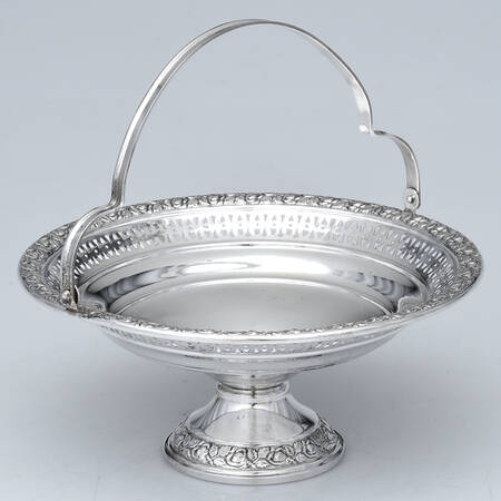 79 (Sterling, Hollowware) by Wallace Silver