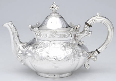 5051 (Silverplate, Hollowware) Teapot
