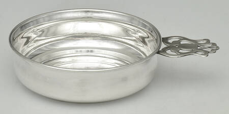 19840 (Sterling, Hollowware) 4" Porringer