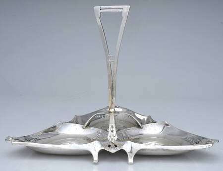 Art Deco Style (Silverplate, Hollowware) 3 Part Divided Server with Center Handle