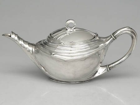 WMF221 (Silverplate, Hollowware) Teapot