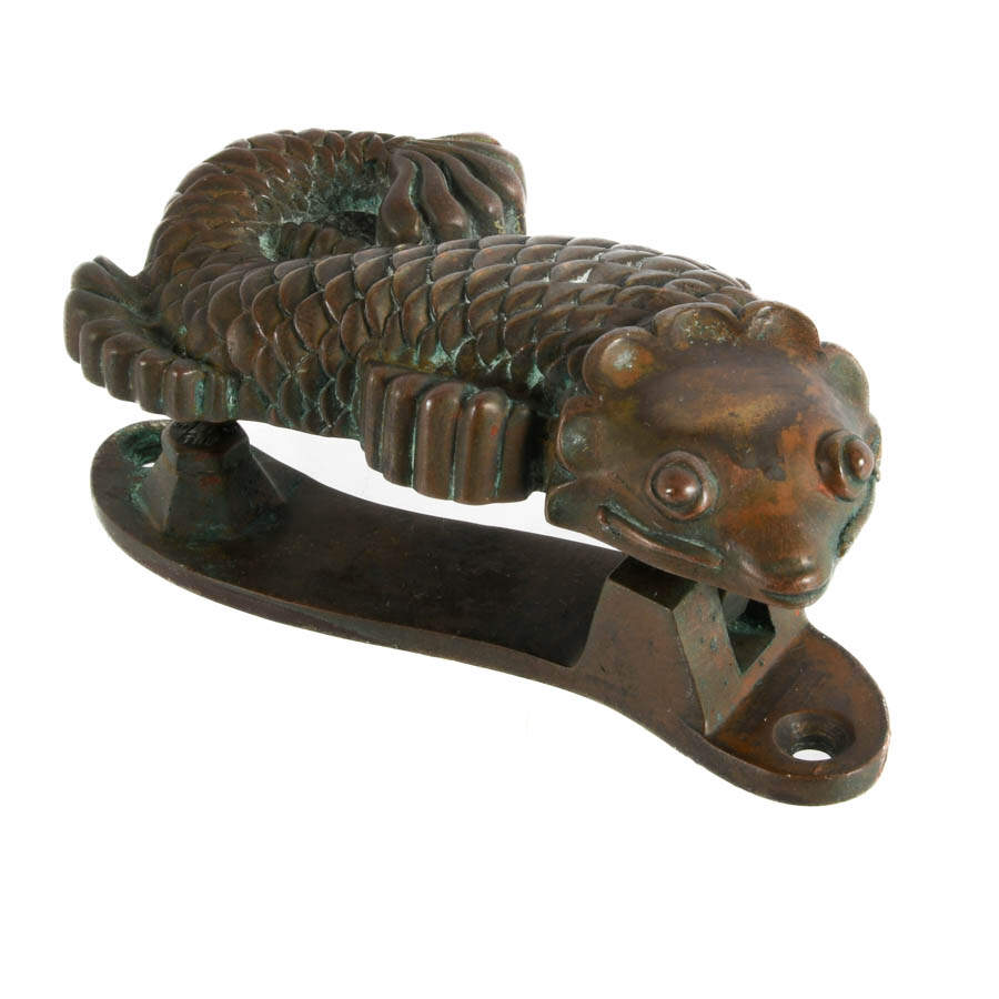 Vincenza Designs Bronze Pollino Koi Door Knocker-1