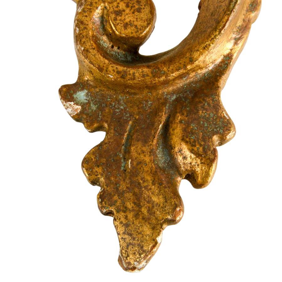Italian Rococo-Style Gilt Carved Wood Wall Bracket-8