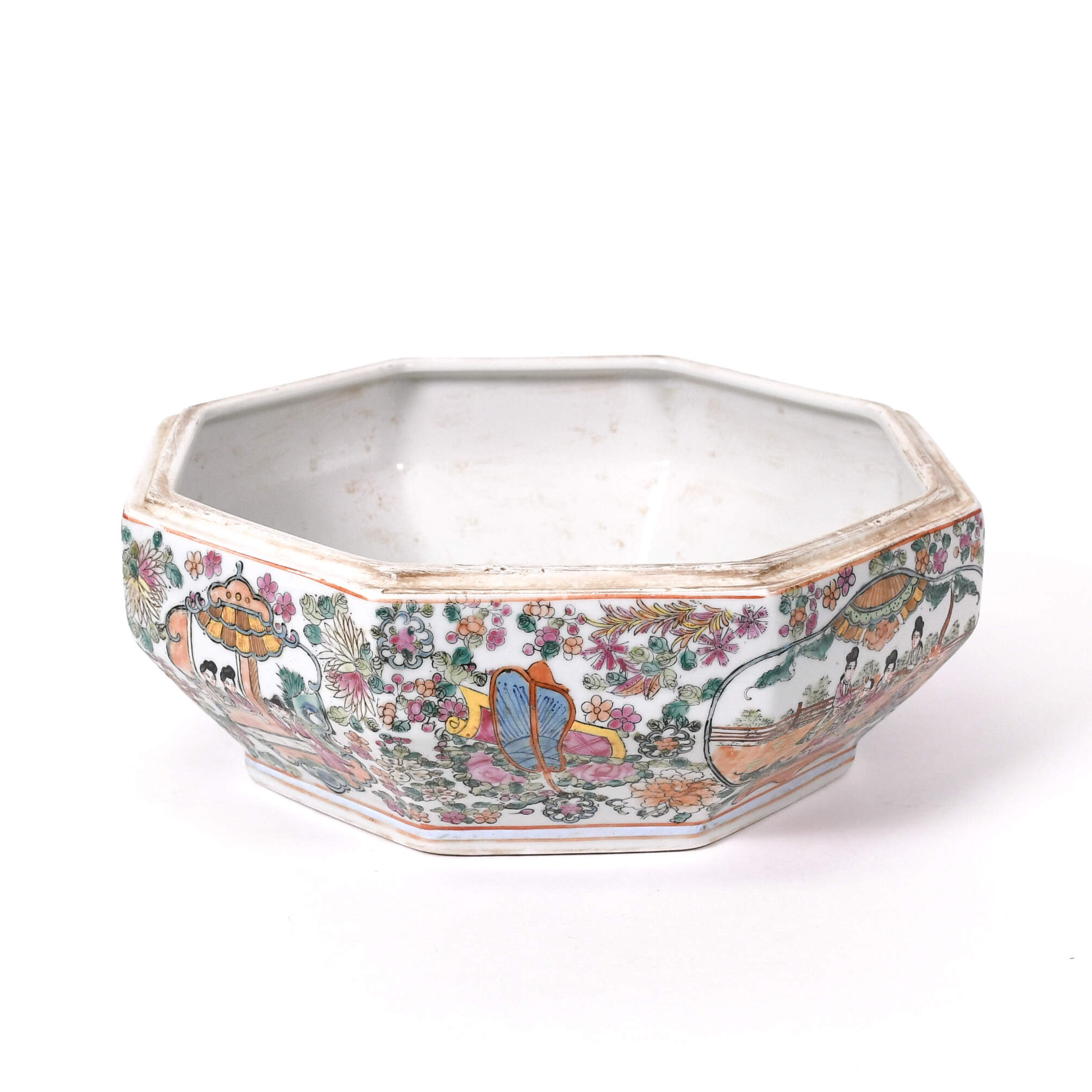 Chinese Rose Medallion Porcelain Octagonal Box-4