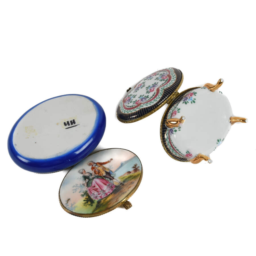 Antique Pair of Hand-Painted Dresser Boxes-7