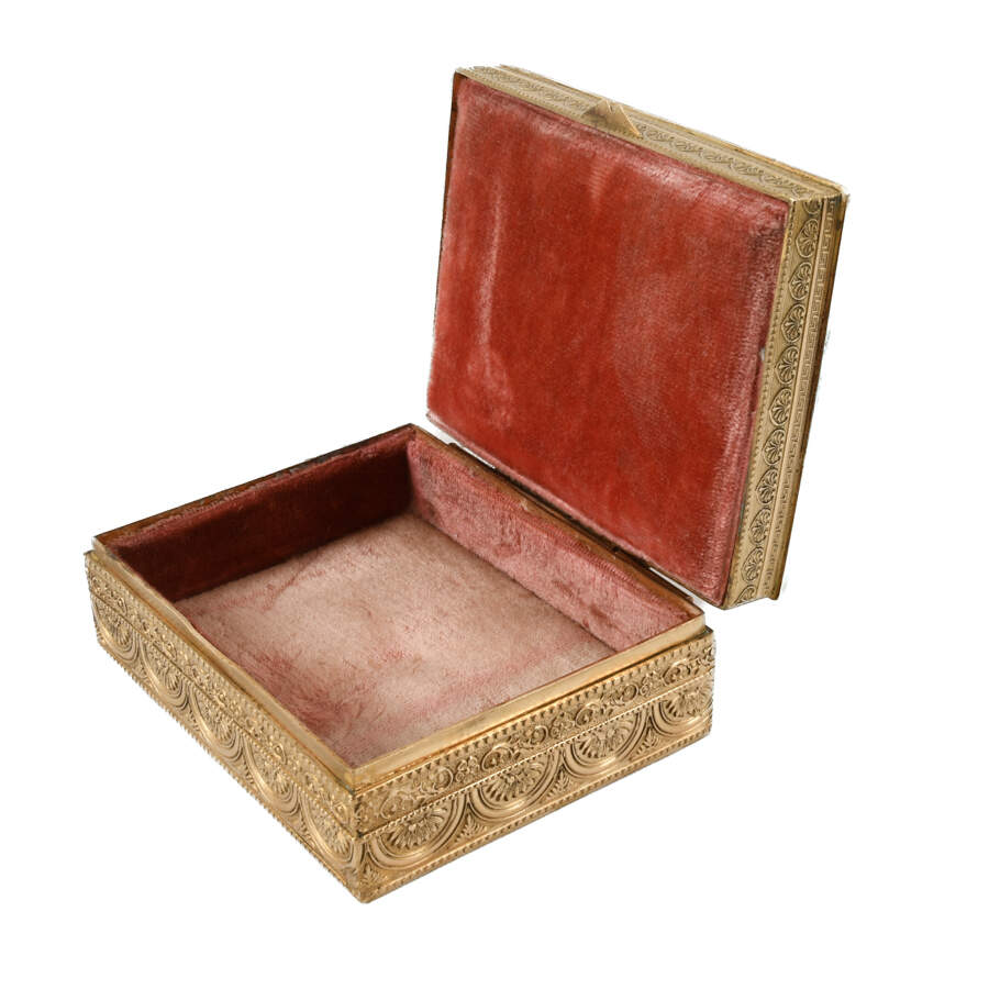 Antique Enameled and Painted Portrait Scene Box-4