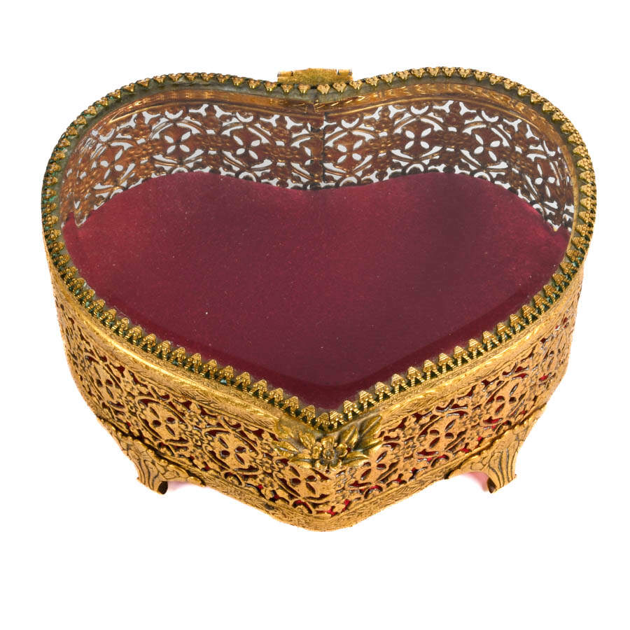 Heart-Shaped Footed Filigree Jewelry Casket-2