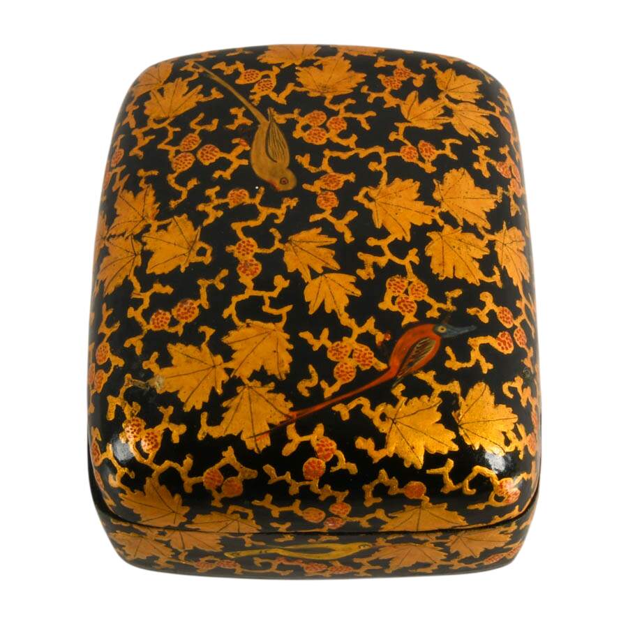 Antique Kashmiri Hand-Lacquered Papier-Mâché Box-4