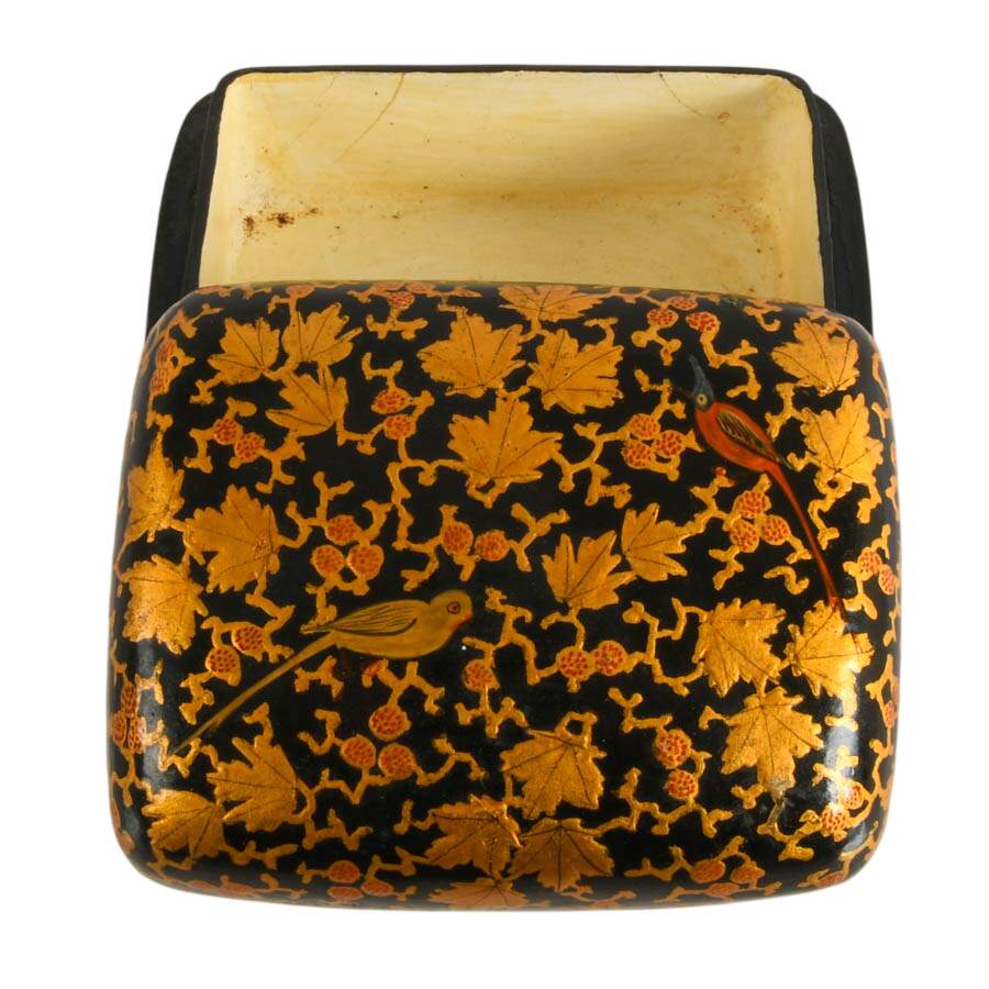 Antique Kashmiri Hand-Lacquered Papier-Mâché Box-3