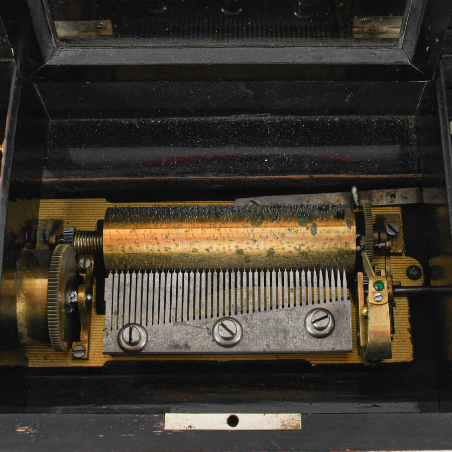 Antique Swiss Music Box-6