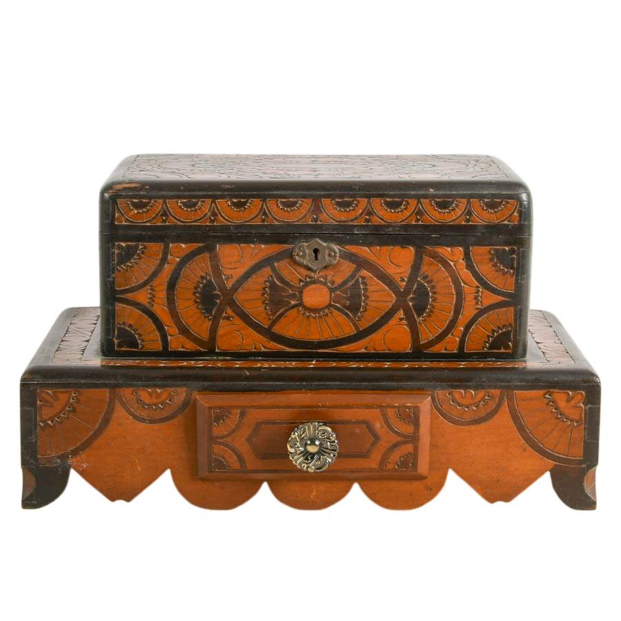 Antique Fresian Folk-Art Chip Carved Box-4