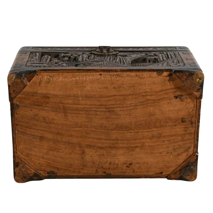 Small Scenic Hand-Carved Chinese Camphor Wood Trunk-11