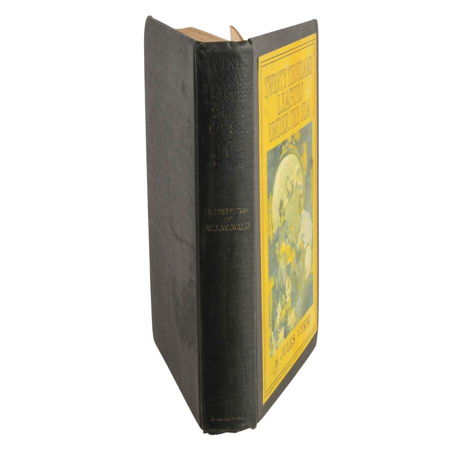1941 Copy of Twenty Thousand Leagues Under the Sea by Jules Verne-2
