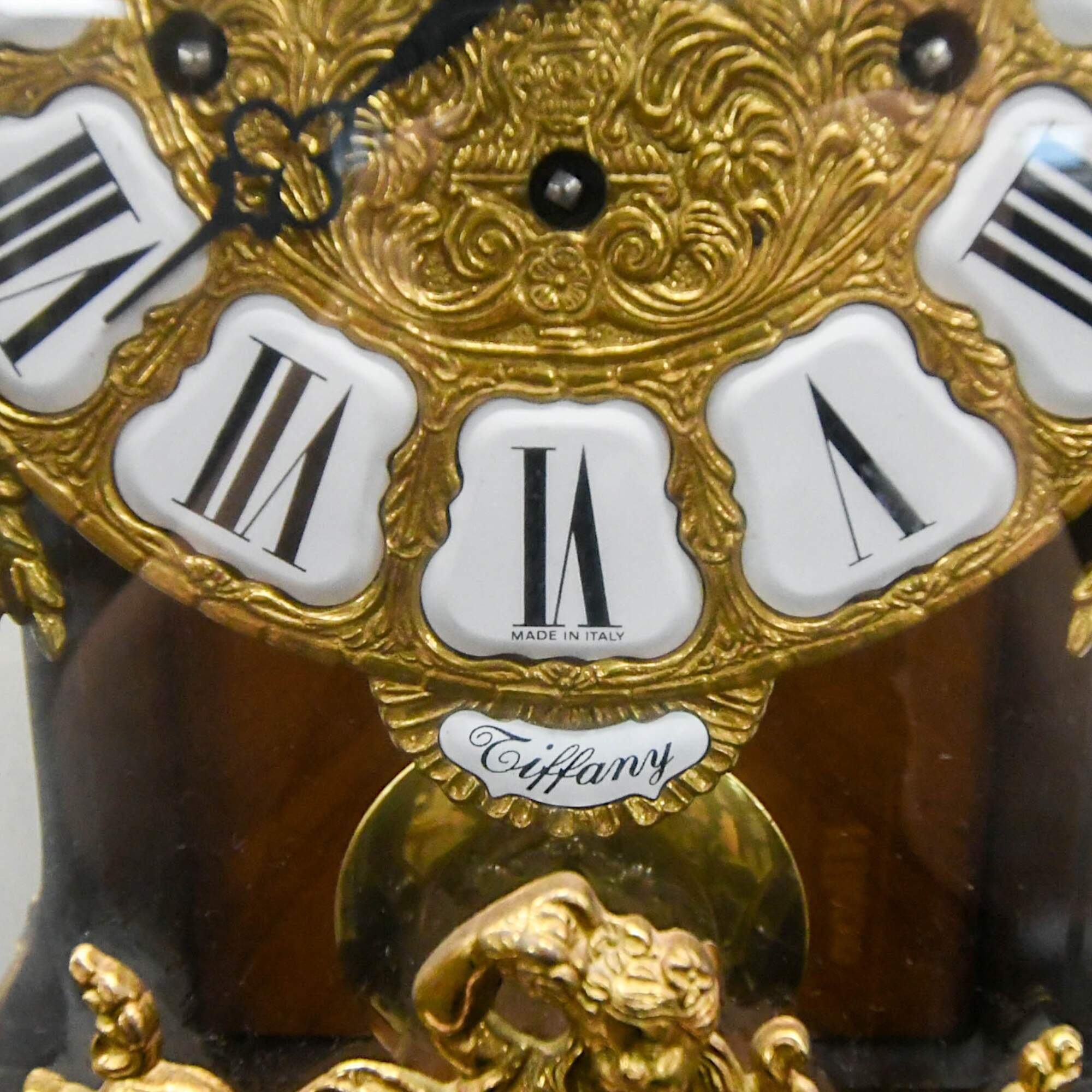 Louis XV-Style Marquetry Inlaid and Gilt Bronze Mounted Clock-7