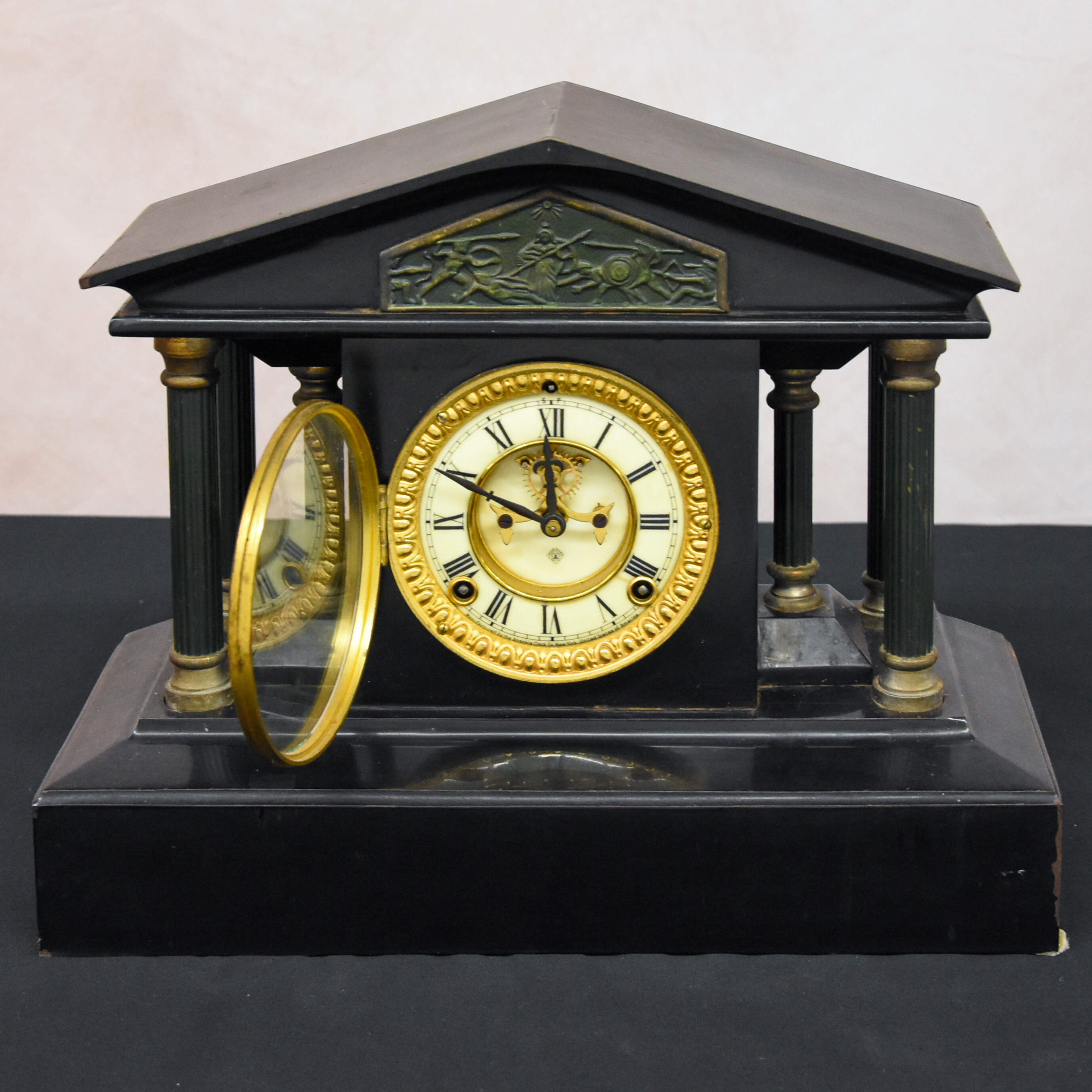 Antique Victorian Mantel Clock with Greek Motifs-7