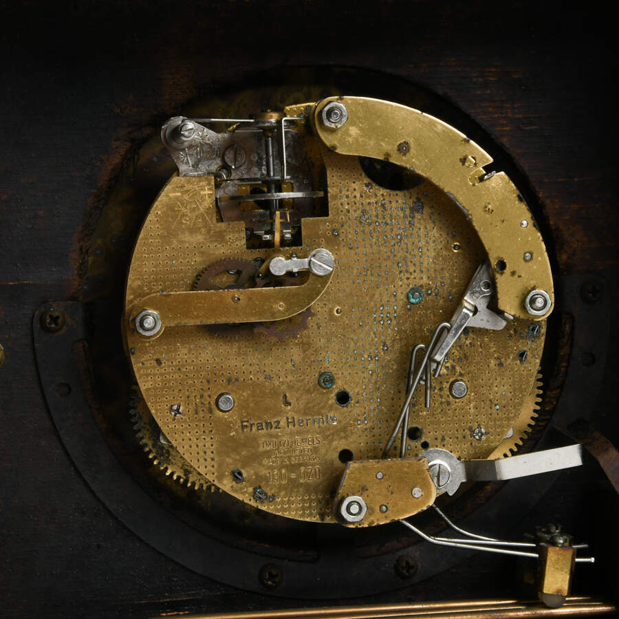 Mid-Century Modern Seth Thomas Mantel Clock with Franz Hermie Movement-8