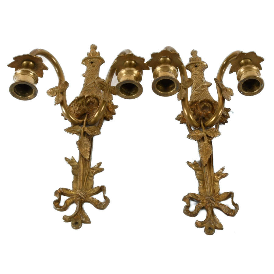 Pair of Gilt Ribbon Tie Wall Sconces-5
