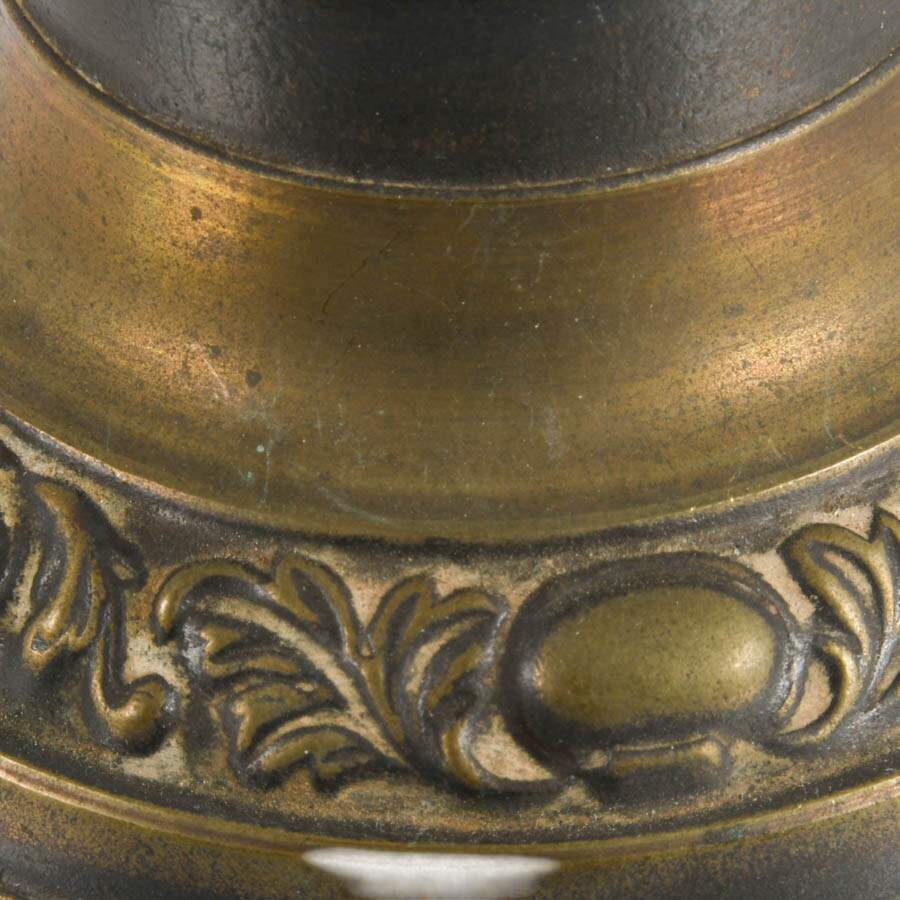 Antique Brass Chamberstick Candle Holder with Snuffer-6