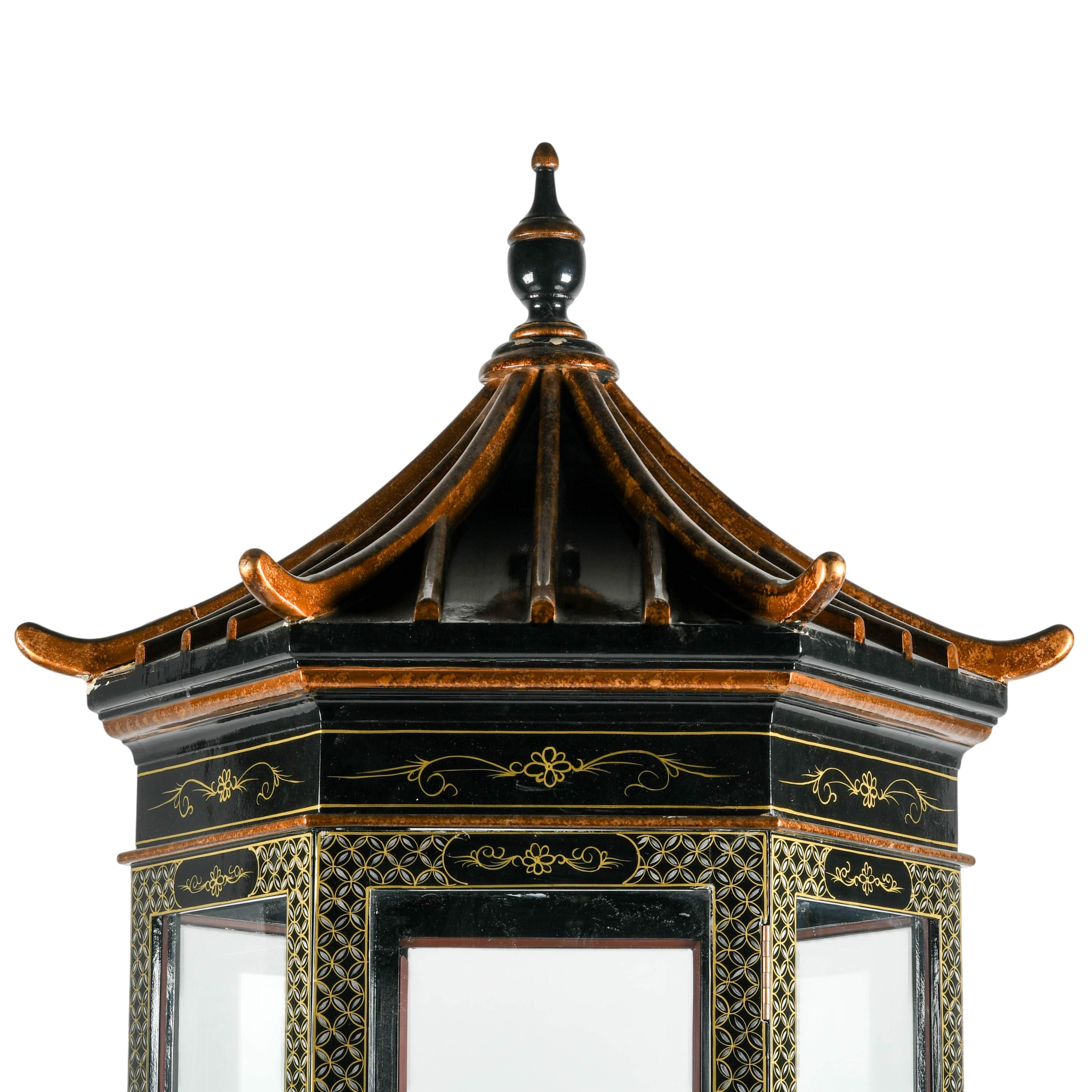 Chinese Black Lacquered Corner Display Cabinet-3