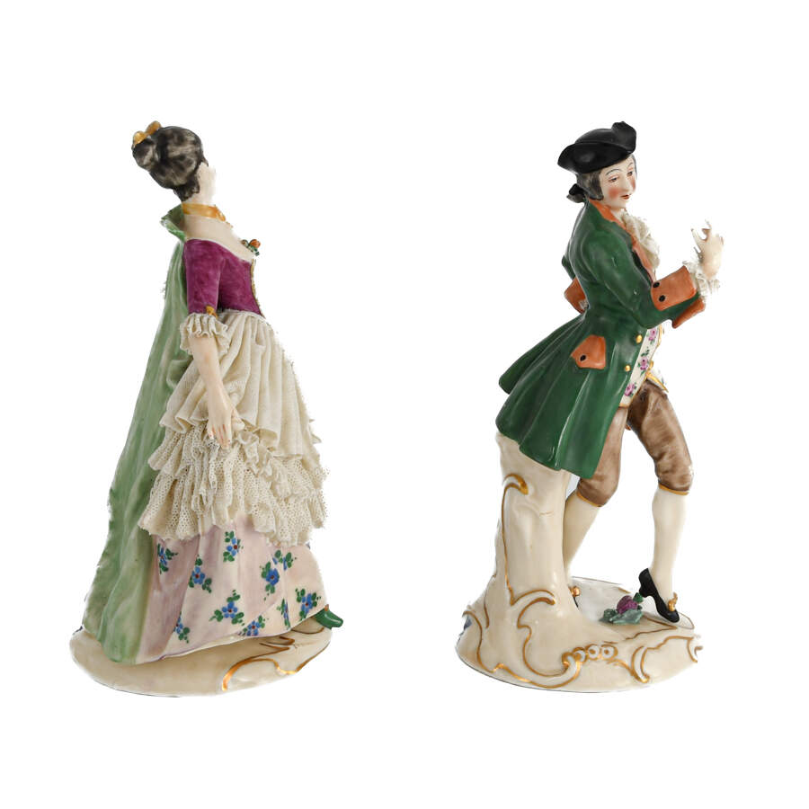 Dresden Porcelain and Lace Dancing Couple-2