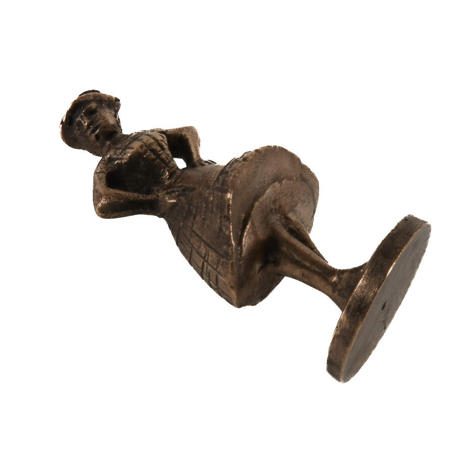 Antique Tiny Brass Sculpture of Woman Wearing an Apron-6