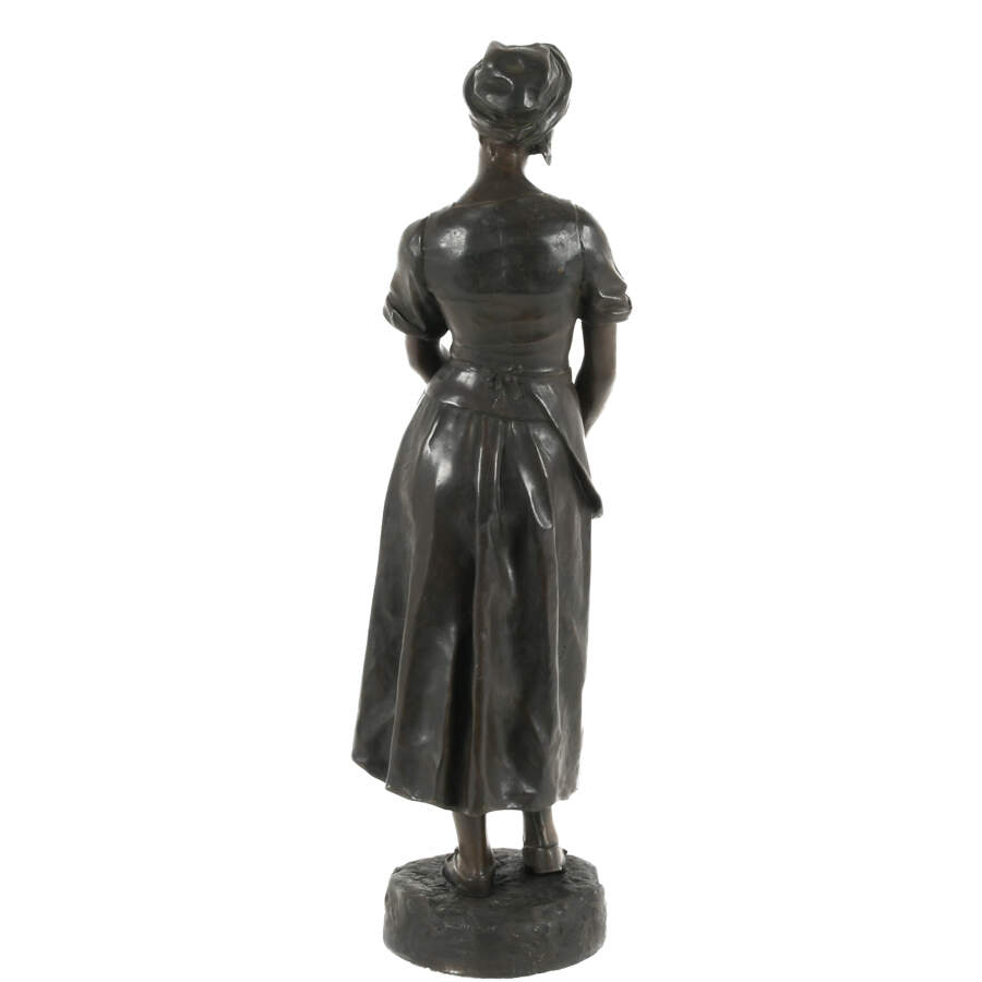 Metal Signature A Guilber Valere Statue-3