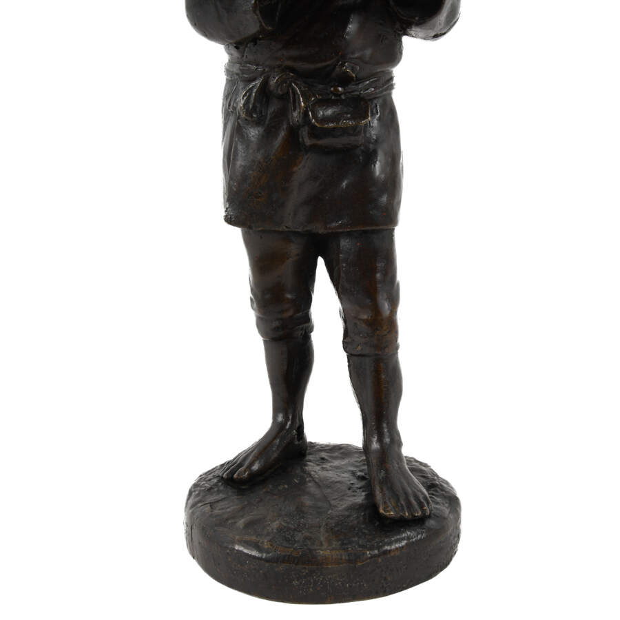 Antique Japanese Bronze Figure of a Woodcutter-3