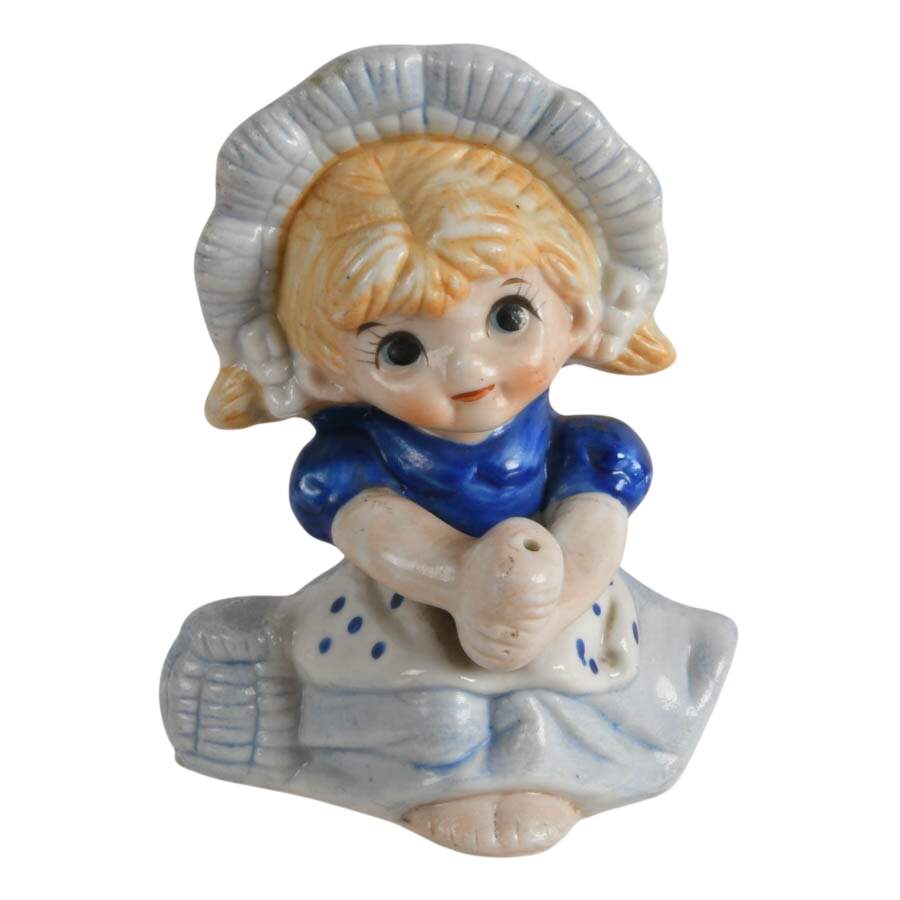 Collection of Dutch Girl Figurines with a Royal Holland Pewter Daalderop-4
