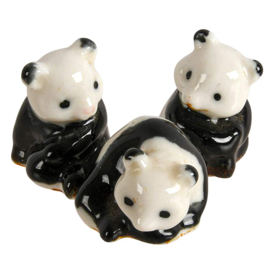 A Collection of Sixteen-Piece Miniature Zoo Animal Figurines-6
