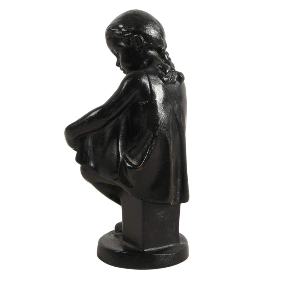Soviet Kasli Co. "The Embroiderer" Cast Iron Statuette-5