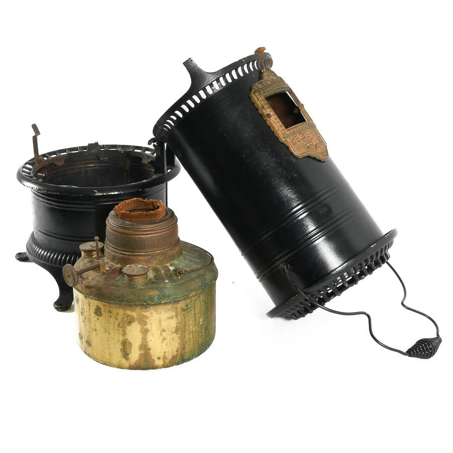 Antique Metal Barler Ideal #3 Portable Kerosene Heater-15