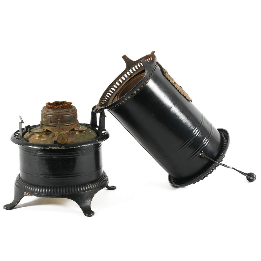 Antique Metal Barler Ideal #3 Portable Kerosene Heater-11