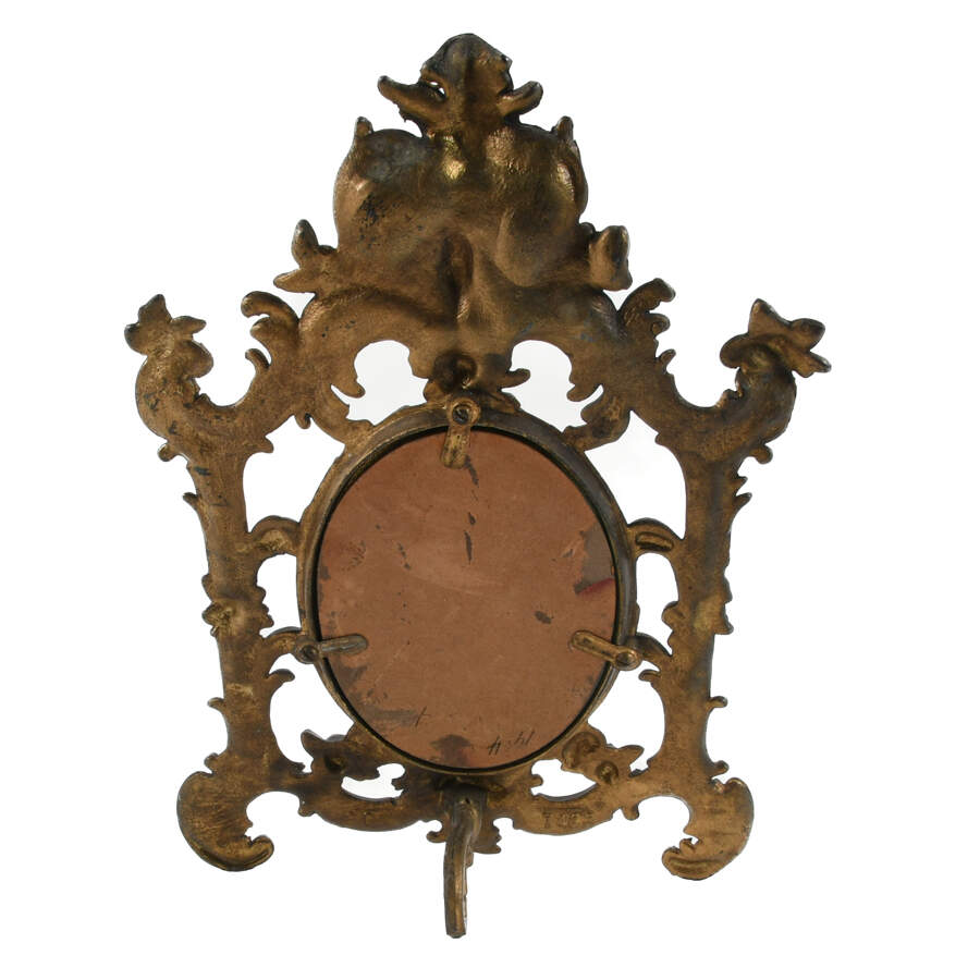 Baroque-Style Vanity Photo Frame-5