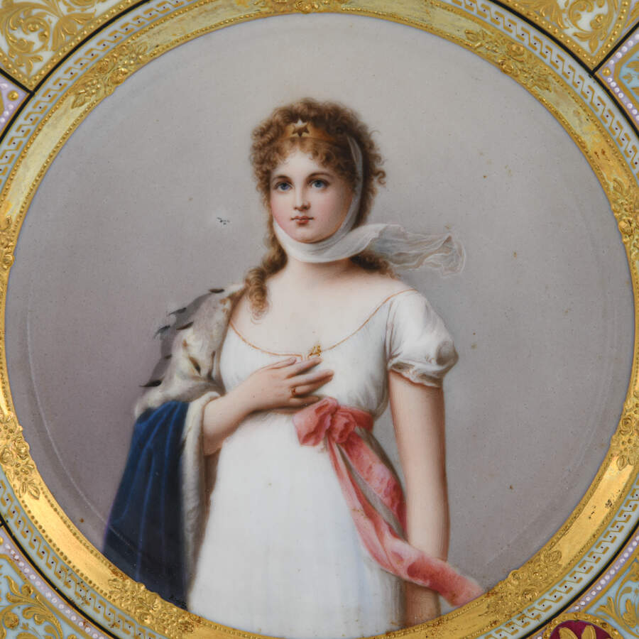 Antique Royal Vienna Hand-Painted Queen Louise of Prussia Portrait Plate-2